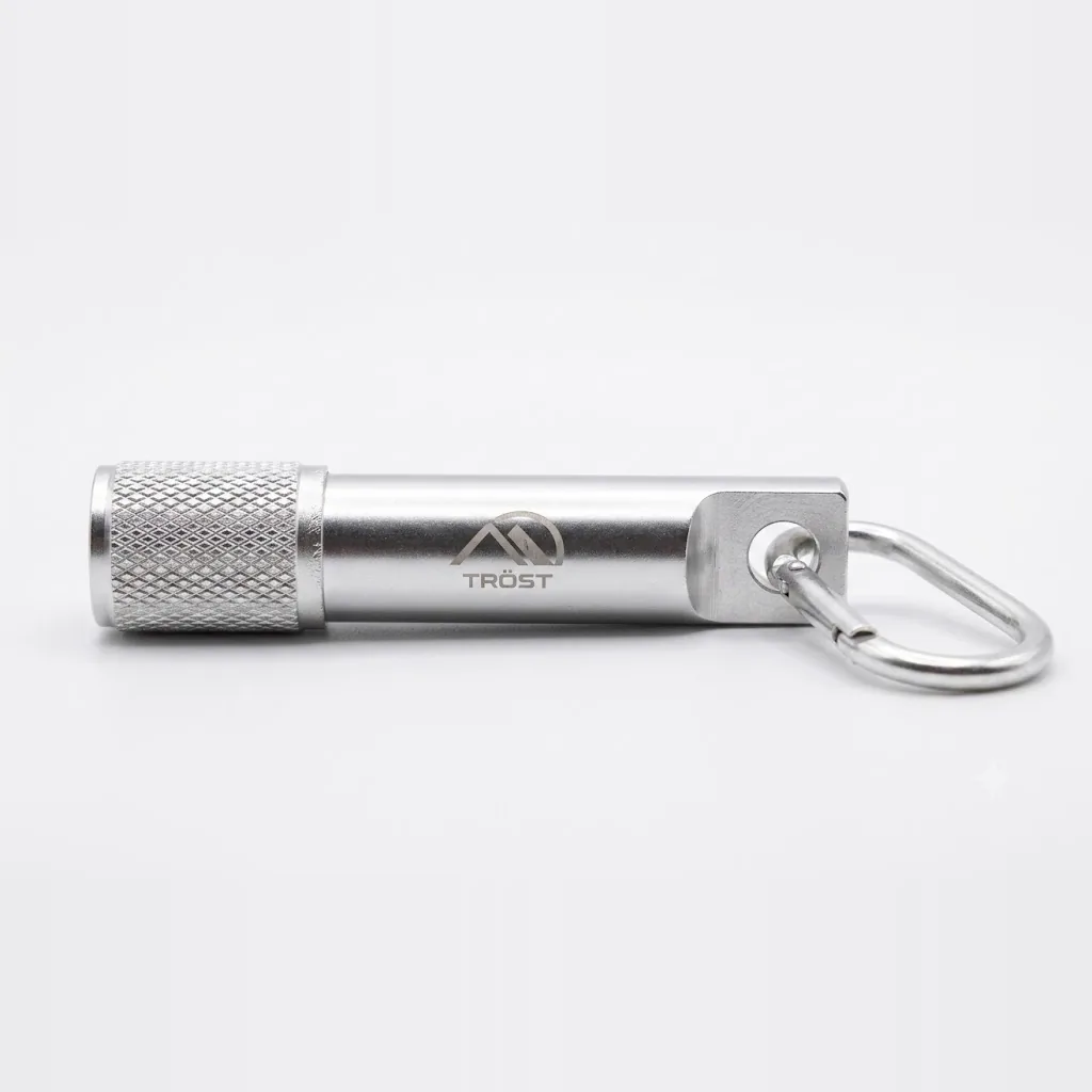 Linterna LED Metálica con Mosquetón - Imagen 2